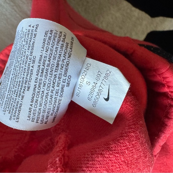 Nike Tech Fleece Shorts - Picture 7 of 7